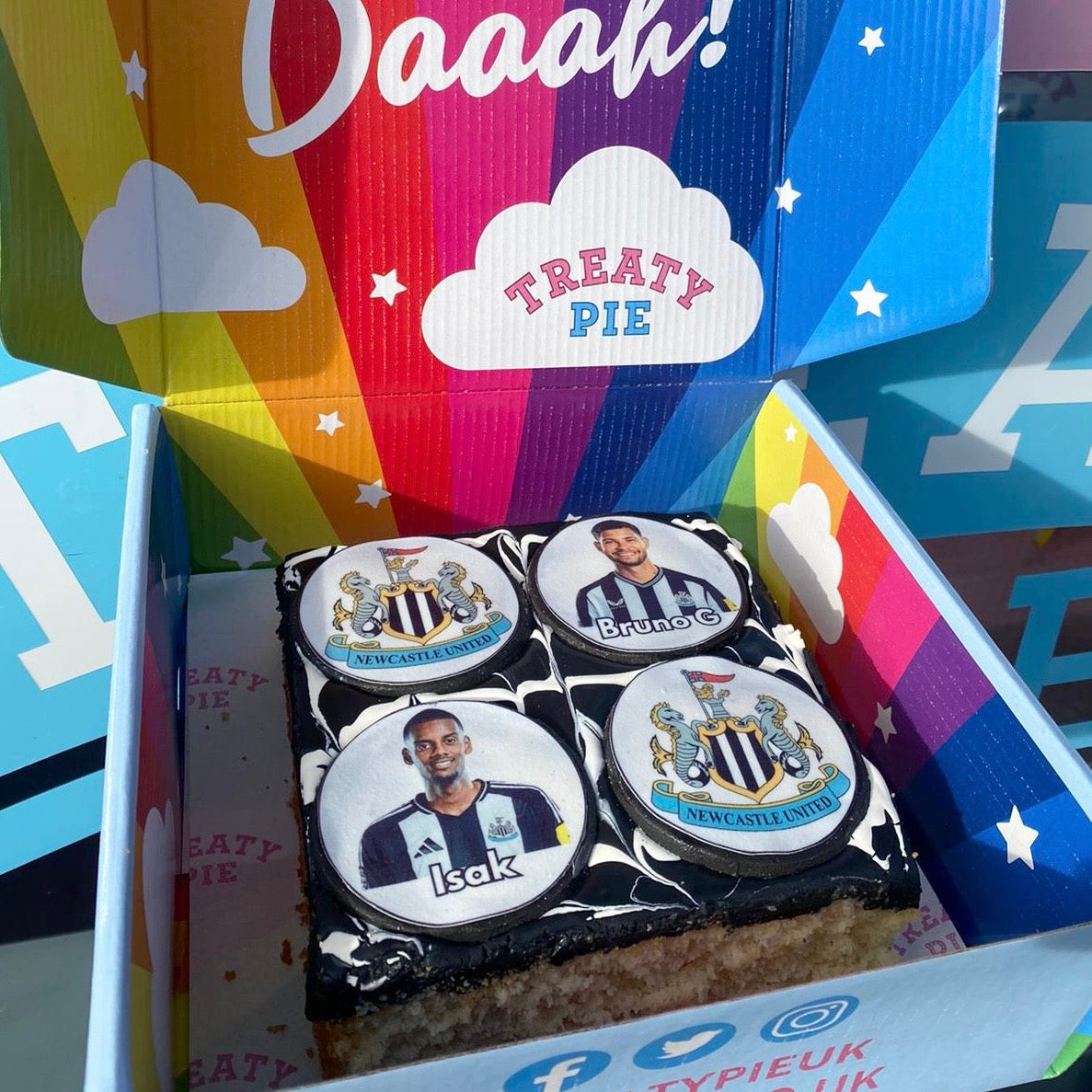 Newcastle FC Bake
