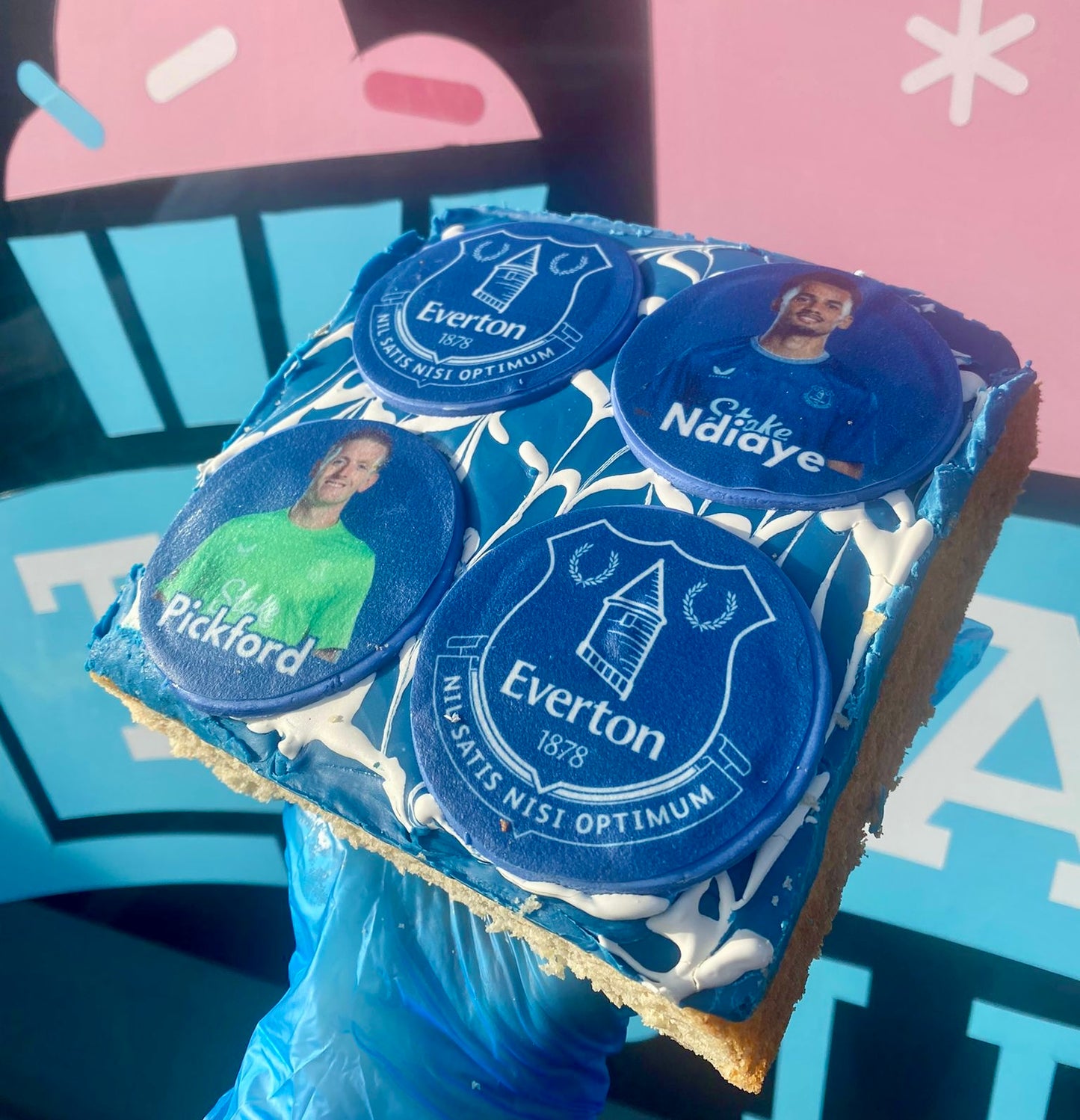 Everton FC Bake