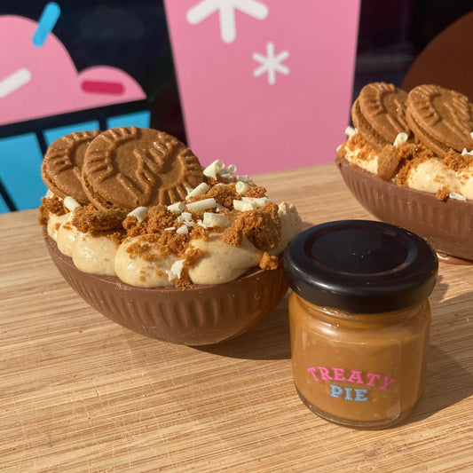 Pouring Biscoff Cheesecake Egg