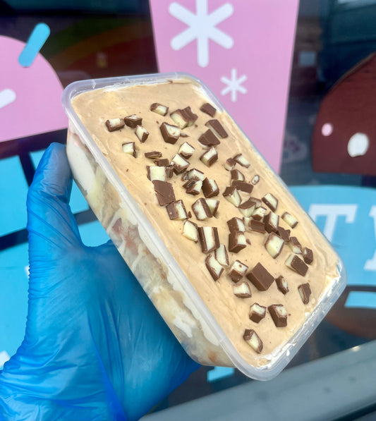 Kinder Cake Box